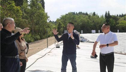 向誠、石鎮(zhèn)槐暗訪督導“五一”節(jié)前安全生產工作